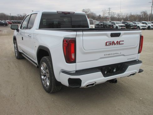 New 2026 GMC Sierra 1500 Denali image 9