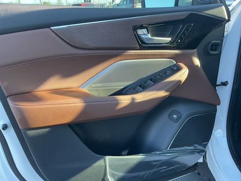 New 2026 Acura MDX Advance Package image 8