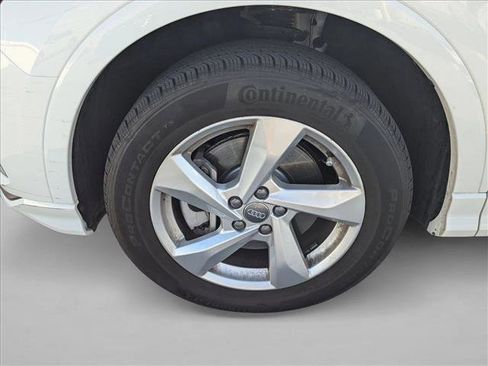 Used 2020 Audi Q3 2.0T Premium image 13