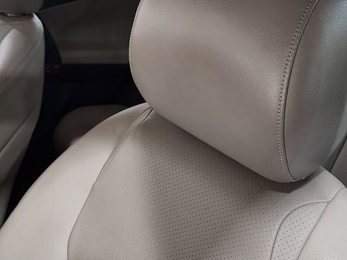 Used 2007 Toyota RAV4 Limited image 34