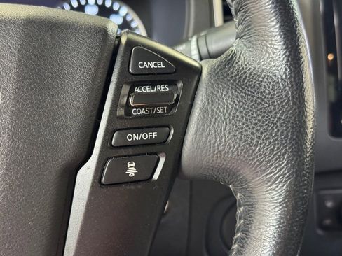 Used 2022 Nissan Frontier SV image 34