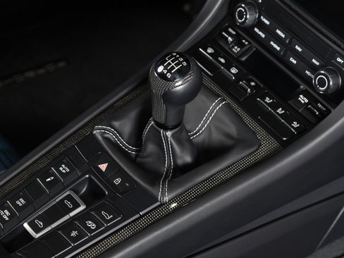 Used 2019 Porsche 911 Speedster RWD image 19