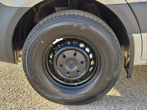 New 2026 Mercedes-Benz Sprinter 2500 image 11