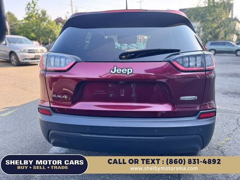 Used 2020 Jeep Cherokee Latitude Plus w/ Cold Weather Group AWD/4WD image 6