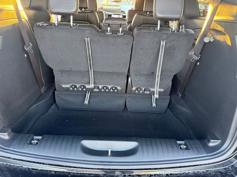 New 2026 Chrysler Pacifica Select image 23