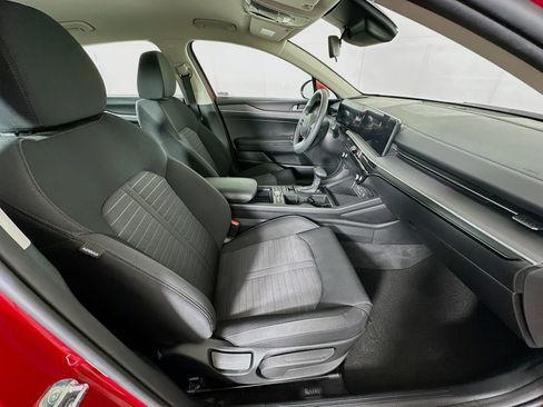 Used 2025 Kia K5 LXS image 30