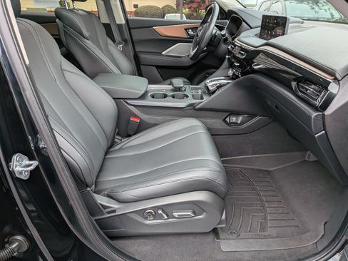 Used 2022 Acura MDX SH-AWD image 38