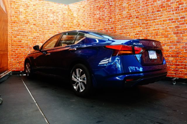 Certified 2022 Nissan Altima 2.5 S FWD image 8