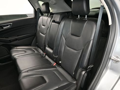 Used 2022 Ford Edge Titanium w/ Equipment Group 301A image 33