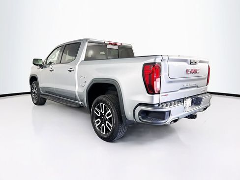 Used 2024 GMC Sierra 1500 AT4 w/ Technology Package image 7
