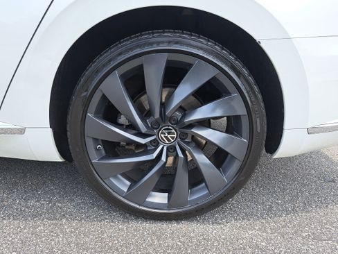 Used 2023 Volkswagen Arteon SEL AWD/4WD image 31