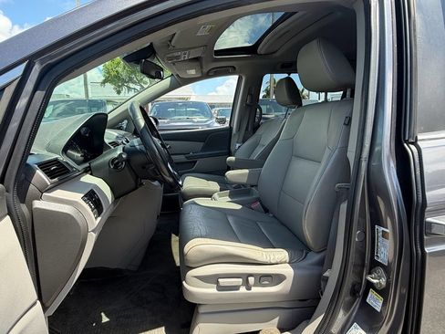 Used 2015 Honda Odyssey EX-L image 9