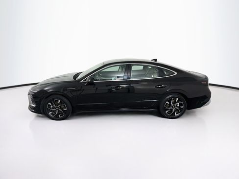 Used 2025 Hyundai Sonata SEL FWD image 4