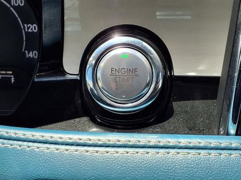 Used 2020 Lincoln Corsair Reserve w/ Equipment Group 201A FWD image 18
