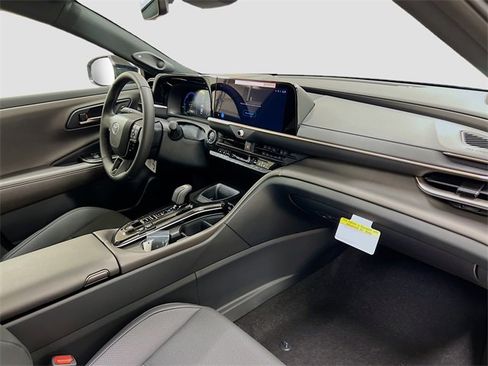 New 2026 Toyota Crown Nightshade image 33