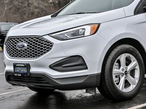 Used 2024 Ford Edge SE AWD/4WD image 2