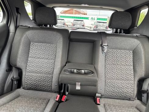 Used 2024 Chevrolet Equinox LT AWD/4WD image 30
