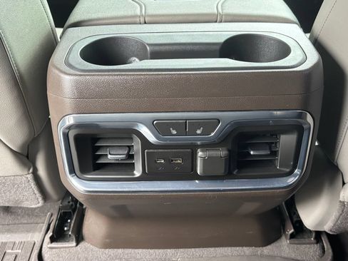 Used 2021 GMC Sierra 1500 SLT w/ SLT Convenience Package AWD/4WD image 21