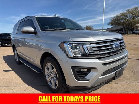 Used 2019 Ford Expedition XLT w/ Equipment Group 202A image 1
