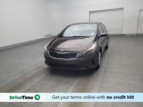 Used 2017 Kia Forte LX FWD image 1