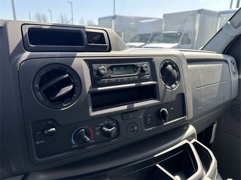 New 2024 Ford E-450 and Econoline 450 Super Duty w/ Power Windows & Locks Group image 48