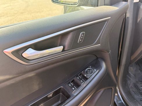 Used 2015 Ford Edge SEL w/ Equipment Group 201A AWD/4WD image 14