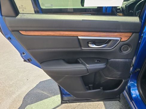Used 2020 Honda CR-V Touring image 17