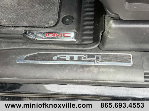 Used 2021 GMC Sierra 2500 AT4 w/ AT4 Premium Plus Package image 12