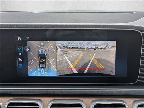 Used 2025 Mercedes-Benz GLE 350 4MATIC image 13