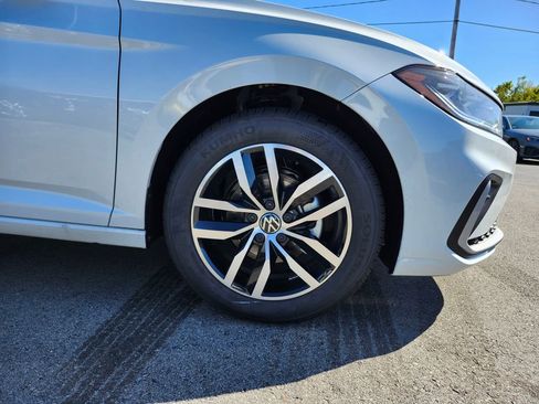 New 2025 Volkswagen Jetta SE image 21