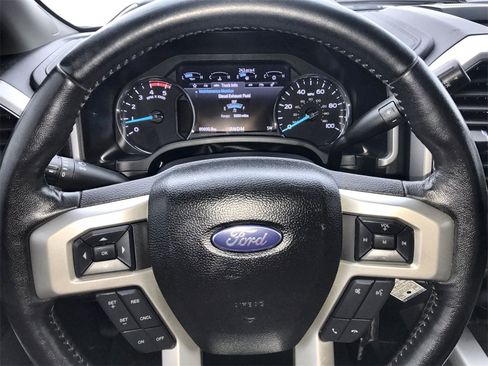 Used 2021 Ford F250 Lariat image 14