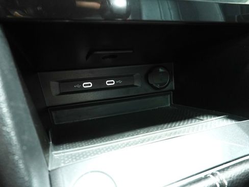 Used 2024 Volkswagen Tiguan SE AWD/4WD image 20