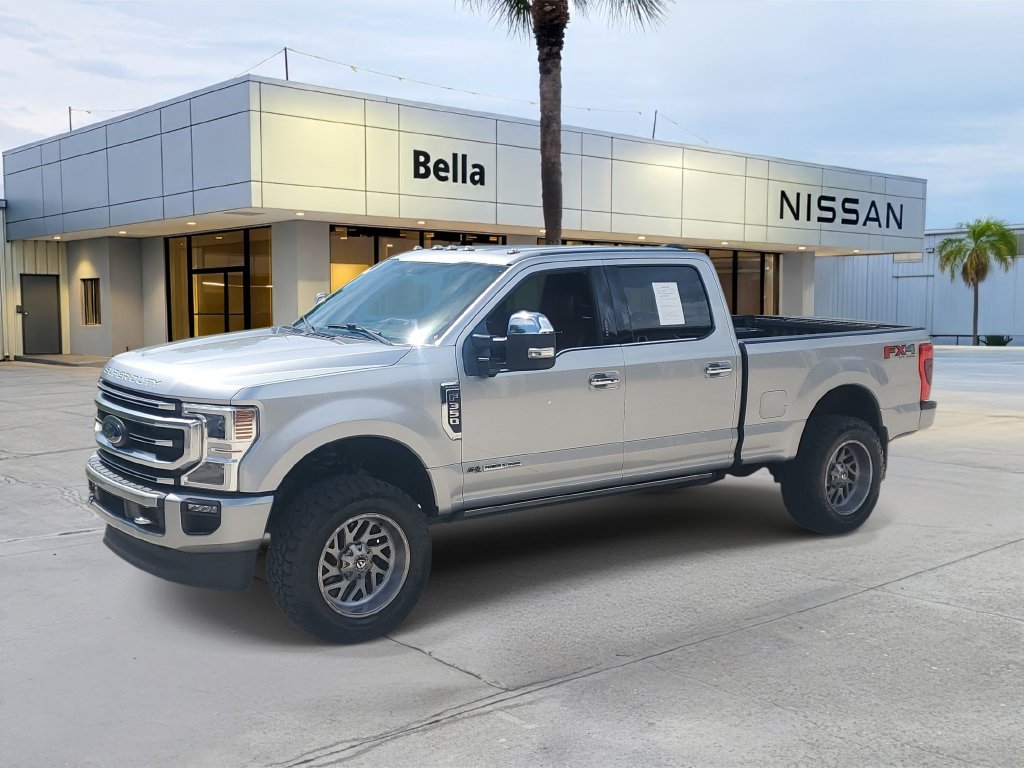 Used 2022 Ford F350 Platinum AWD/4WD image 2
