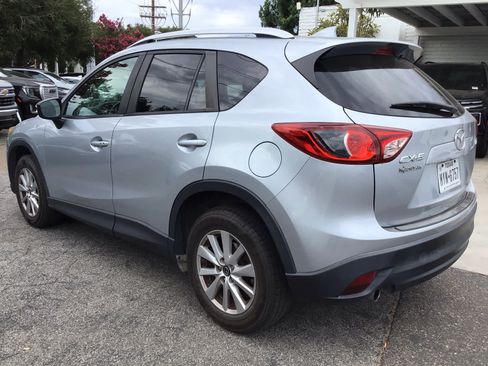 Used 2016 MAZDA CX-5 Touring FWD image 3