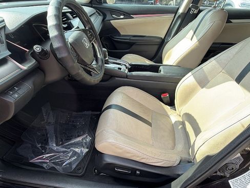 Used 2016 Honda Civic Touring image 16