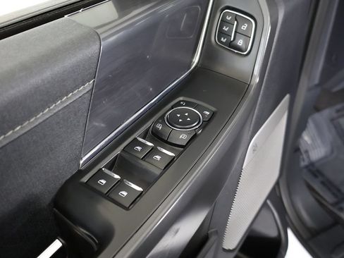 Used 2024 Ford F150 Lariat AWD/4WD image 39