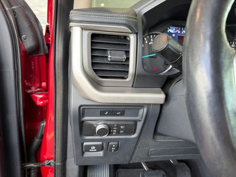 Used 2022 Ford Expedition Max XLT AWD/4WD image 25