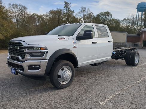 New 2025 RAM 4500 Tradesman image 6
