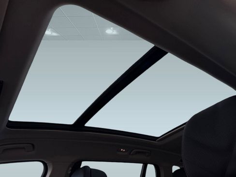 Used 2026 BMW X7 xDrive40i w/ Premium Package image 14