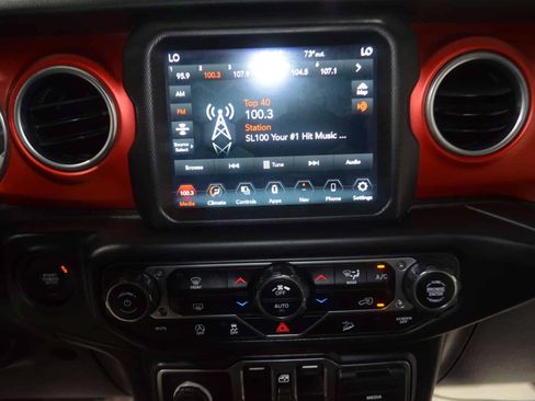 Used 2020 Jeep Wrangler Unlimited Rubicon AWD/4WD image 30