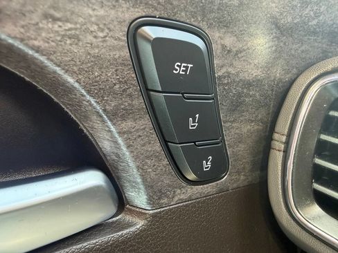 Used 2020 Hyundai Santa Fe Limited AWD/4WD image 40