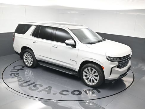 Used 2022 Chevrolet Tahoe Premier AWD/4WD image 33