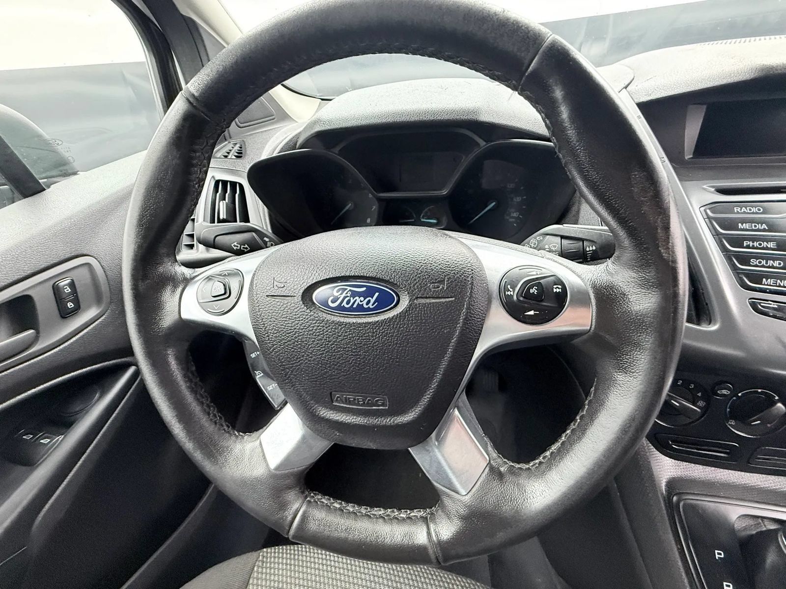 Used 2016 Ford Transit Connect XL FWD image 15