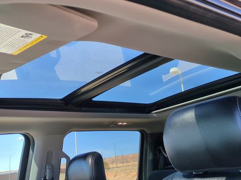 Used 2020 Ford F150 Lariat image 17