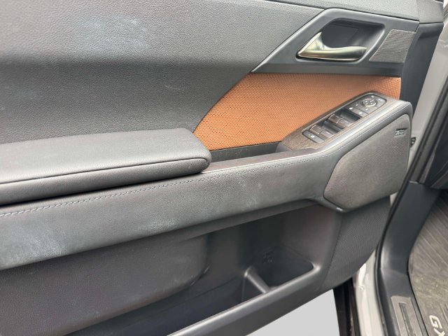 Used 2024 Lexus GX 550 w/ Accessory Package (2T) AWD/4WD image 23