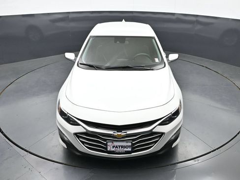 Used 2025 Chevrolet Malibu LT FWD image 35