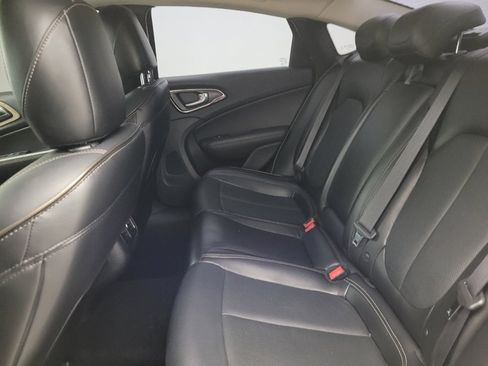 Used 2016 Chrysler 200 C w/ Premium Group FWD image 18