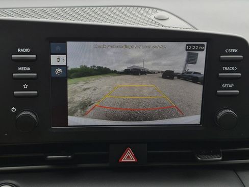 Used 2025 Hyundai Elantra Sport FWD image 24