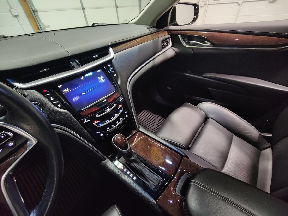 Used 2013 Cadillac XTS Luxury w/ Driver Awareness Package AWD/4WD image 38