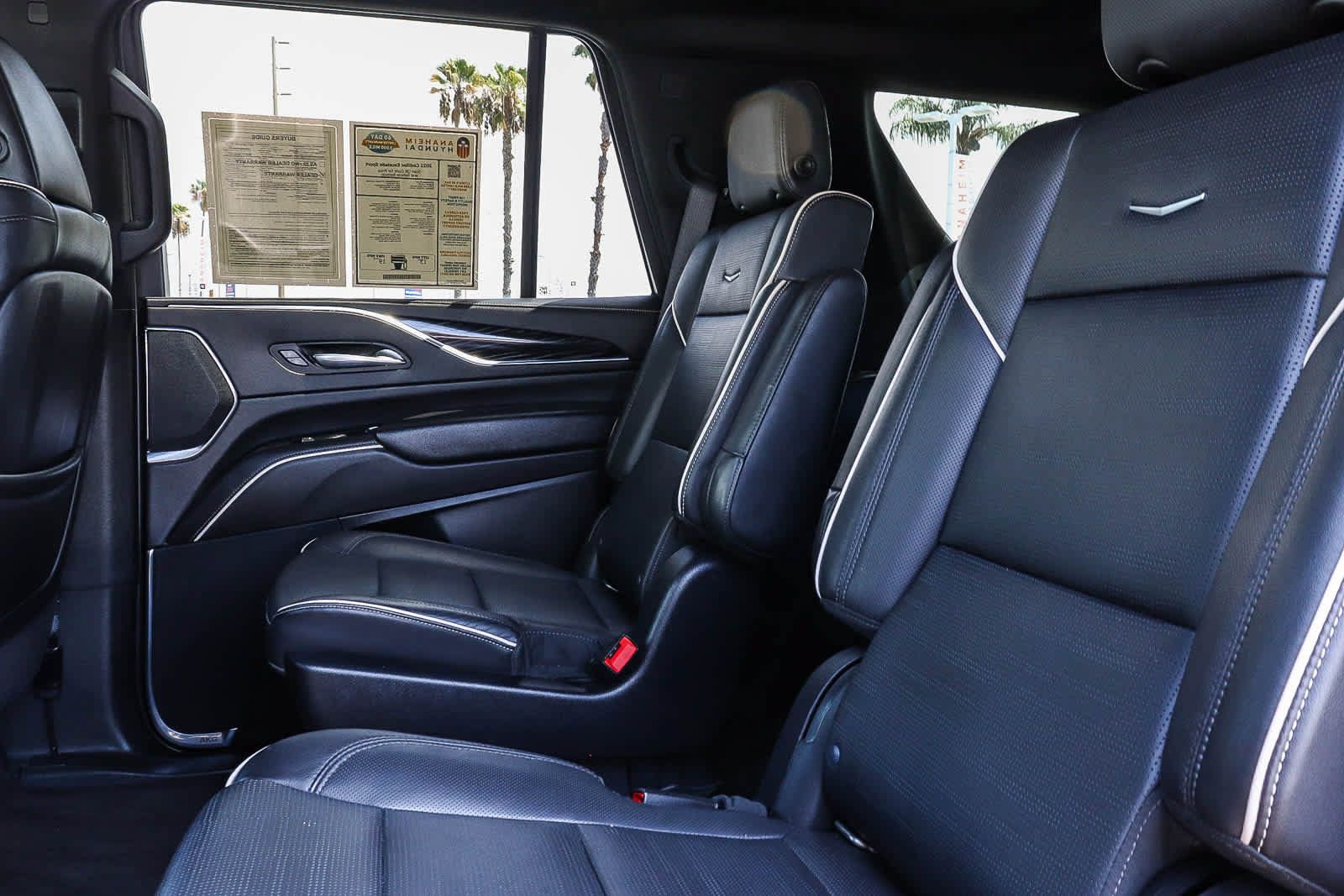 Used 2021 Cadillac Escalade Sport w/ Driver Assist Tech Package AWD/4WD image 26